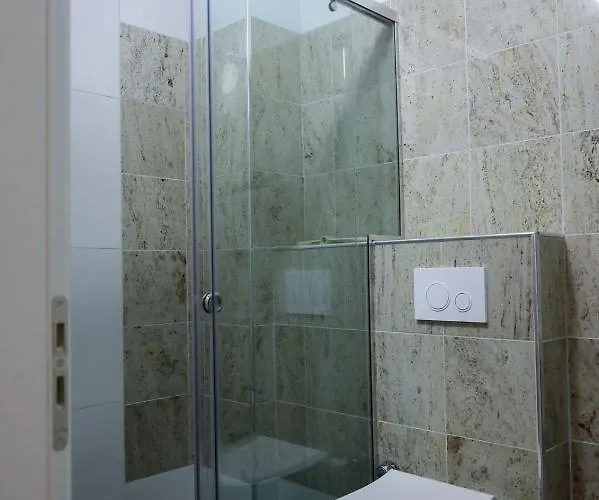 Apartment Fishta Q5 32